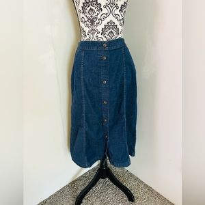 D & Co Women’s Dark Wash Button Up Lyocell Blend Button Up Chambray Midi Skirt S
